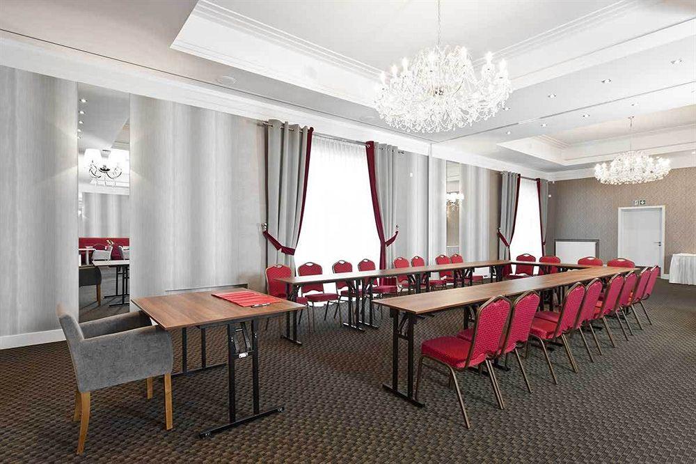 Hotel Lamberton Ołtarzew Esterno foto