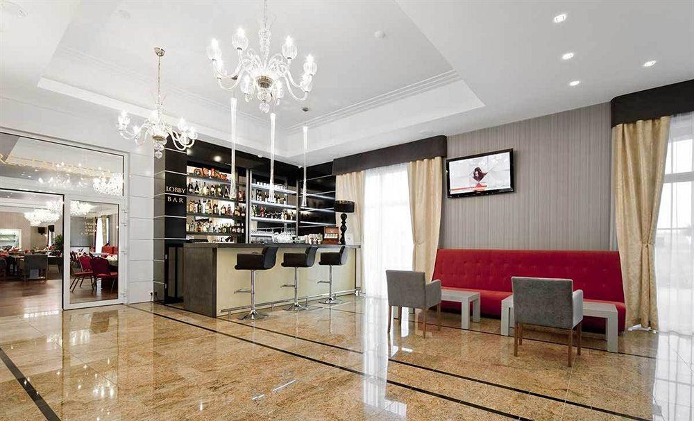 Hotel Lamberton Ołtarzew Esterno foto