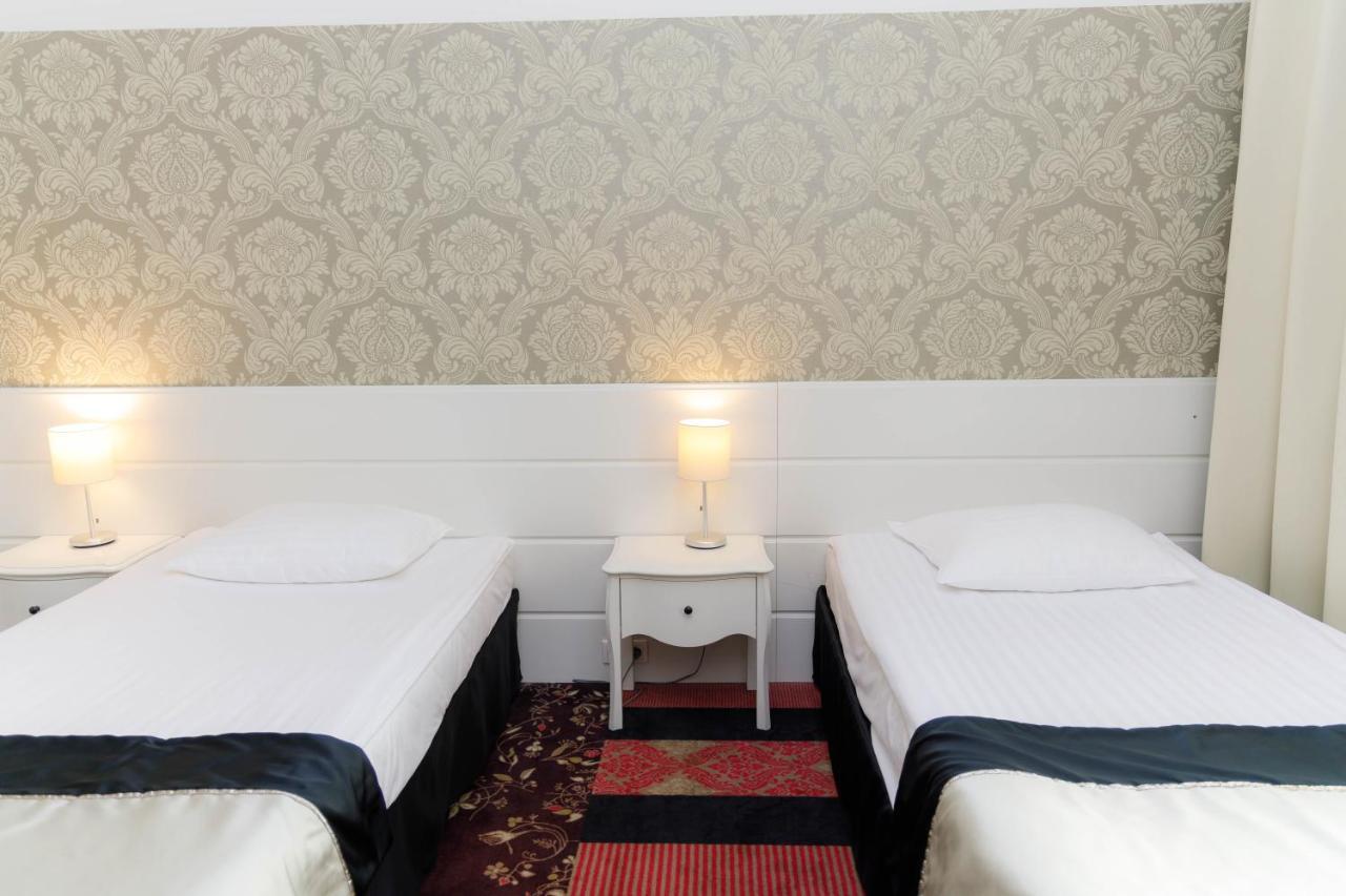 Hotel Lamberton Ołtarzew Esterno foto