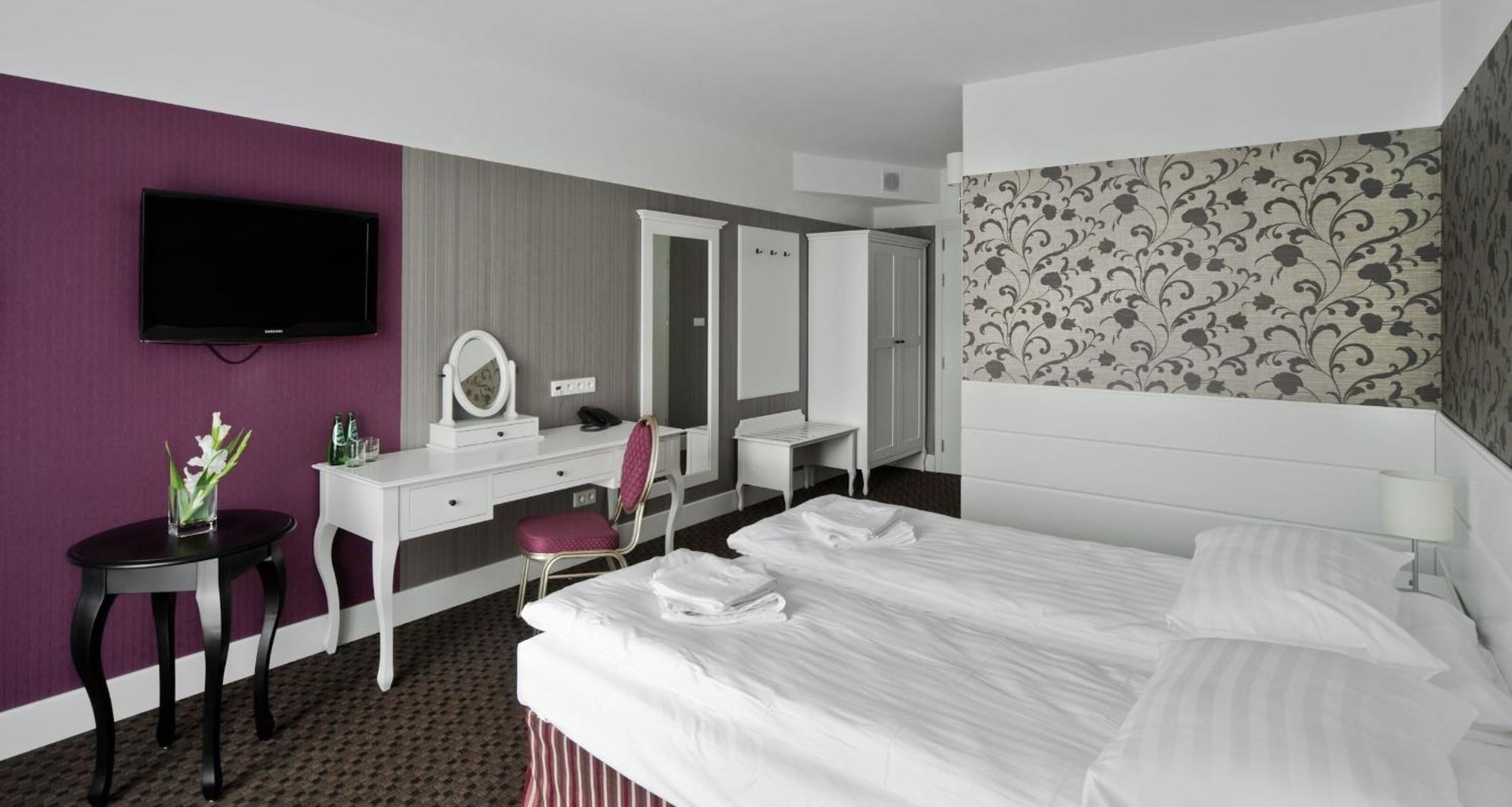 Hotel Lamberton Ołtarzew Esterno foto