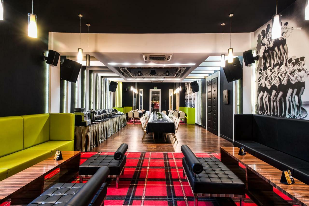 Hotel Lamberton Ołtarzew Esterno foto